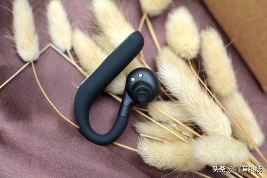 閰锋垜x1,閰锋垜鏃犵嚎鑰虫満x1