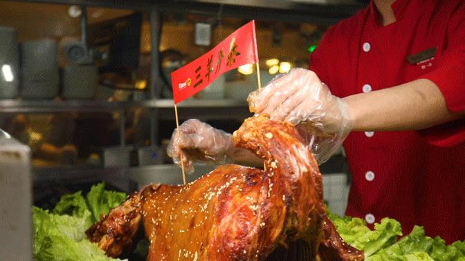 木屋烧烤烤全羊价格表,木屋全羊烧烤