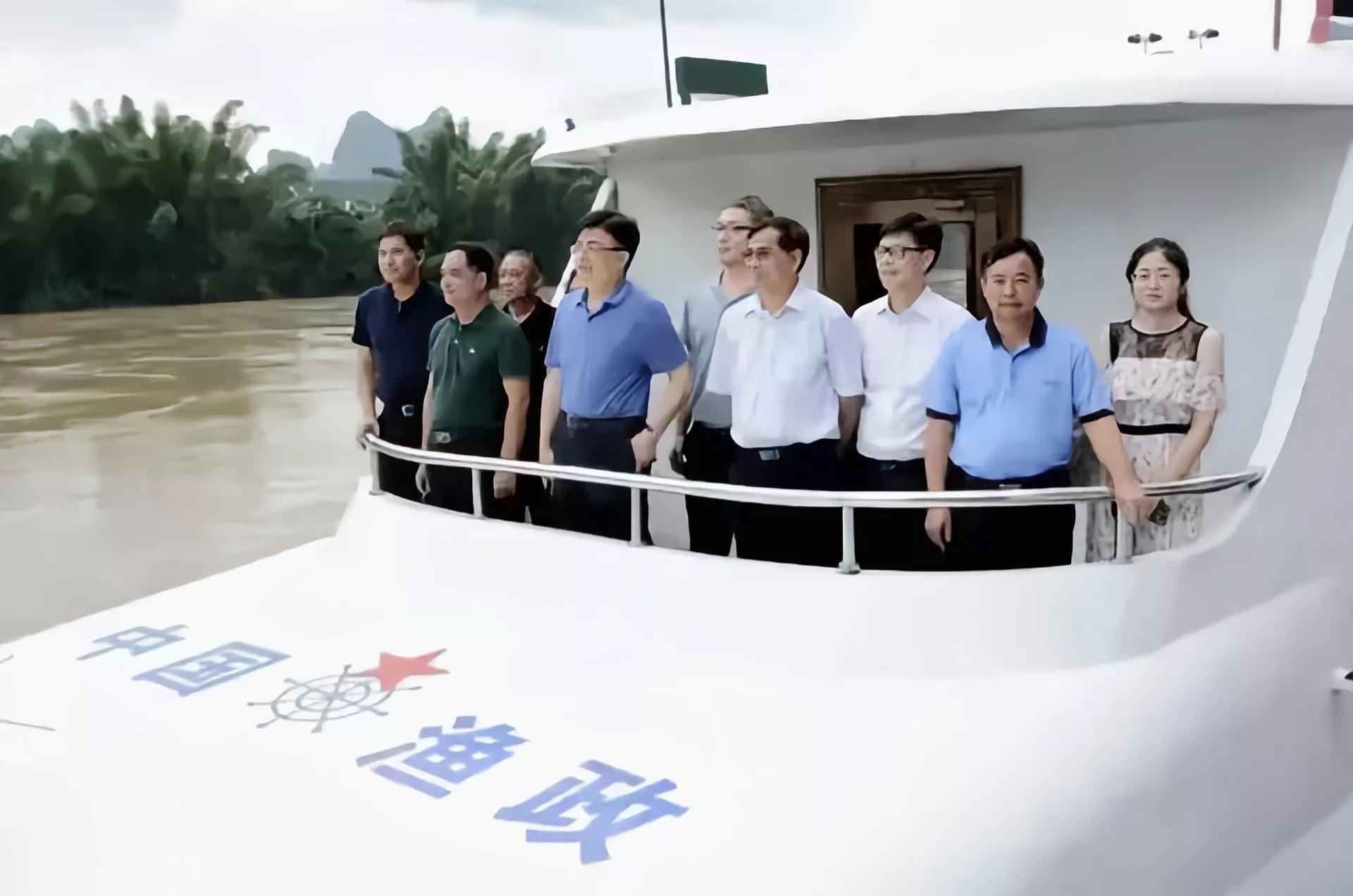 春天来了钓鱼人的黄金季节,一竿一线一钩3月到6月底能钓鱼吗