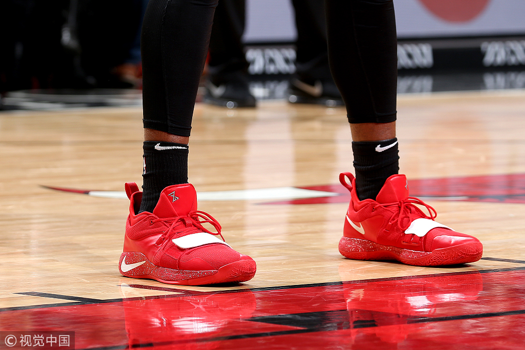 韦德的最新战靴,盘点nba上脚球鞋欧文