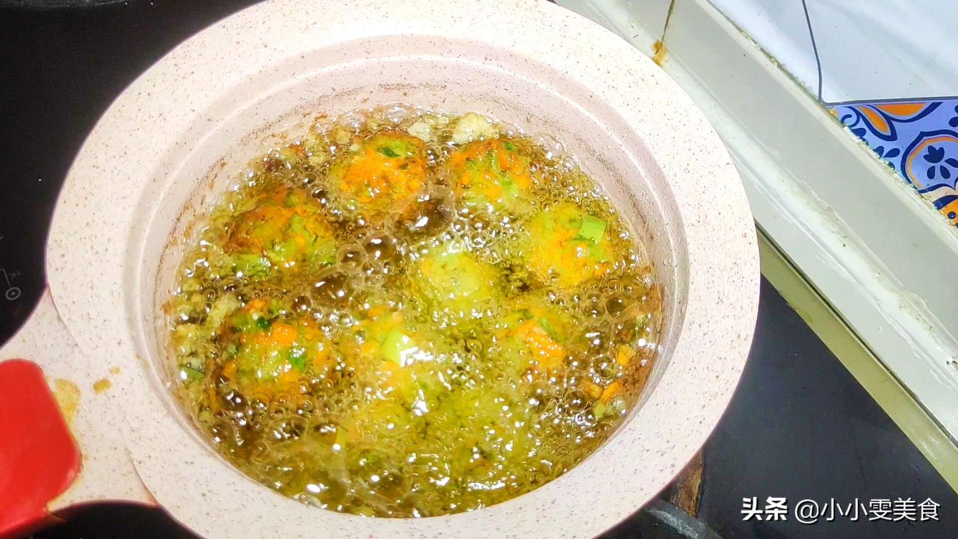 炸萝卜丸子用淀粉不,炸萝卜丸子用什么面粉更酥脆