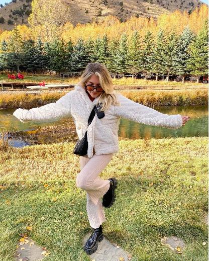 试试这3件保暖还显身材的外套,这几件外套小个子穿更好看