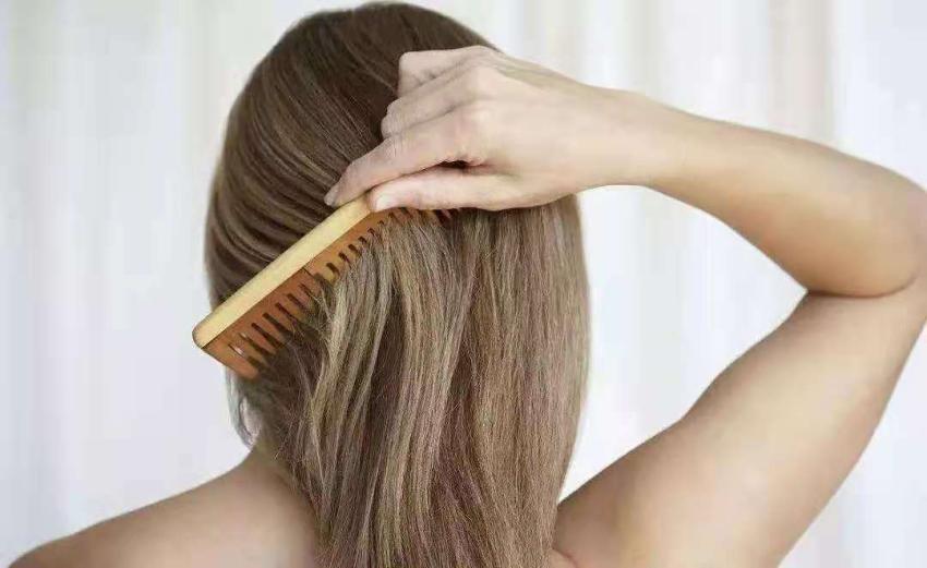 长发飘飘洗发护发,头发越洗越多的洗发方法