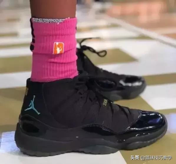 适合情侣的球鞋500以内,适合情侣秋冬球鞋平价