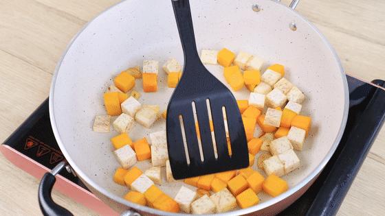 正宗椰汁汤的做法,仙芋椰汁汤底