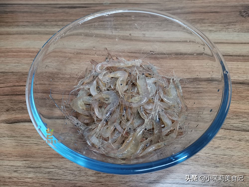 “春天的钙王”，与韭菜绝配，简单一炒贼鲜美，贵点也要给孩子吃