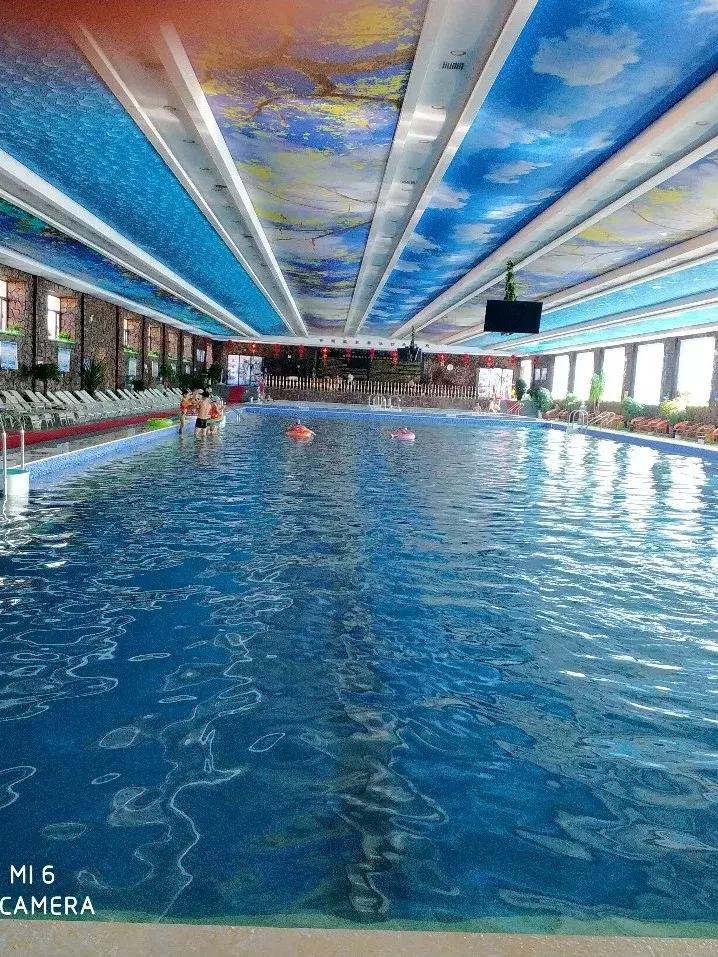 在这里等风也等你图片,在这里等风也等你背景图