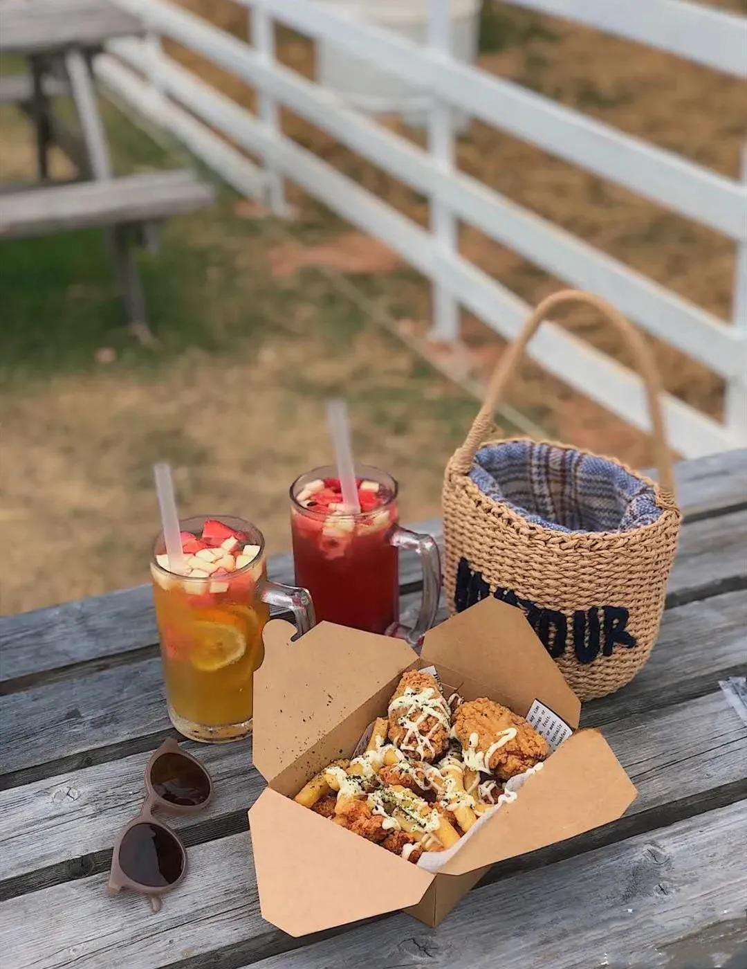 收藏!刷爆小红书的深圳济州岛绵羊牧场咖啡厅,256G都不够拍