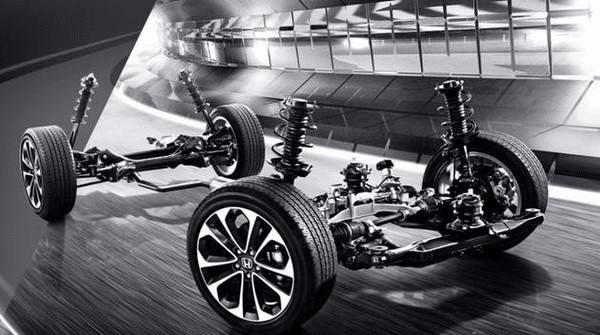 换轮胎后方向跑偏该怎么办,车辆换了轮胎后感觉比之前颠