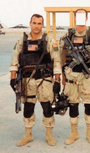 car15步枪是全自动的吗,美国产car15民用步枪