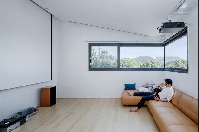 大落地窗已经落伍了，画框试的窗户美的像一幅画！