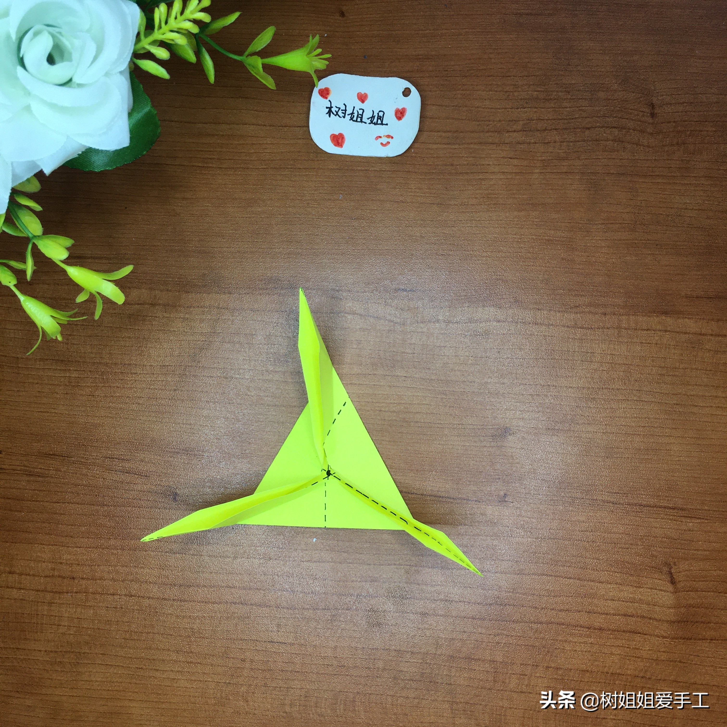 花球折纸六十个花瓣,花球折纸只需六张