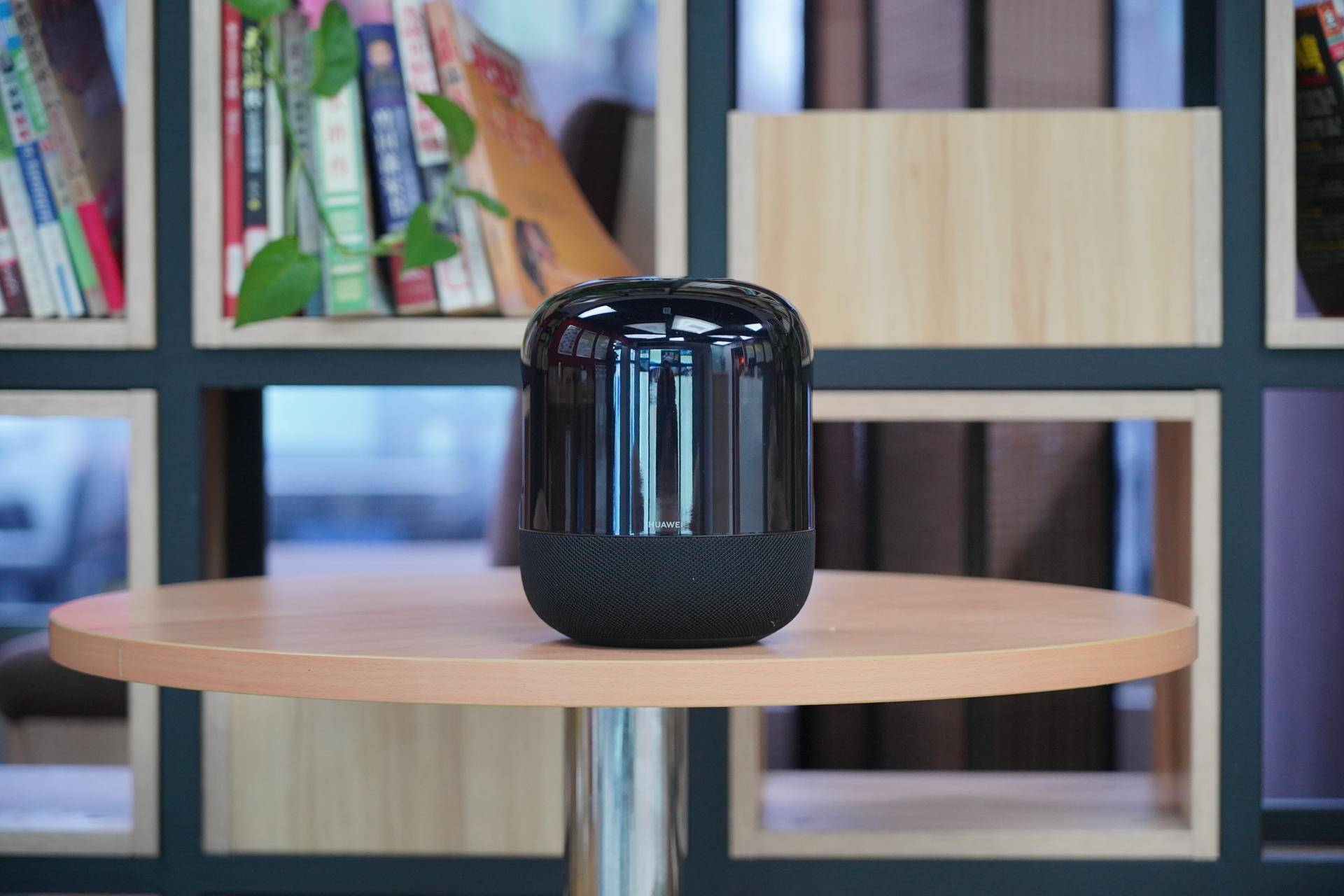 华为soundx小米小爱同学,由奢入俭难是啥效应