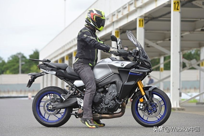 闆呴┈鍝坱racer9鍥藉唴鍞环,闆呴┈鍝坱racer9gt璇勬祴