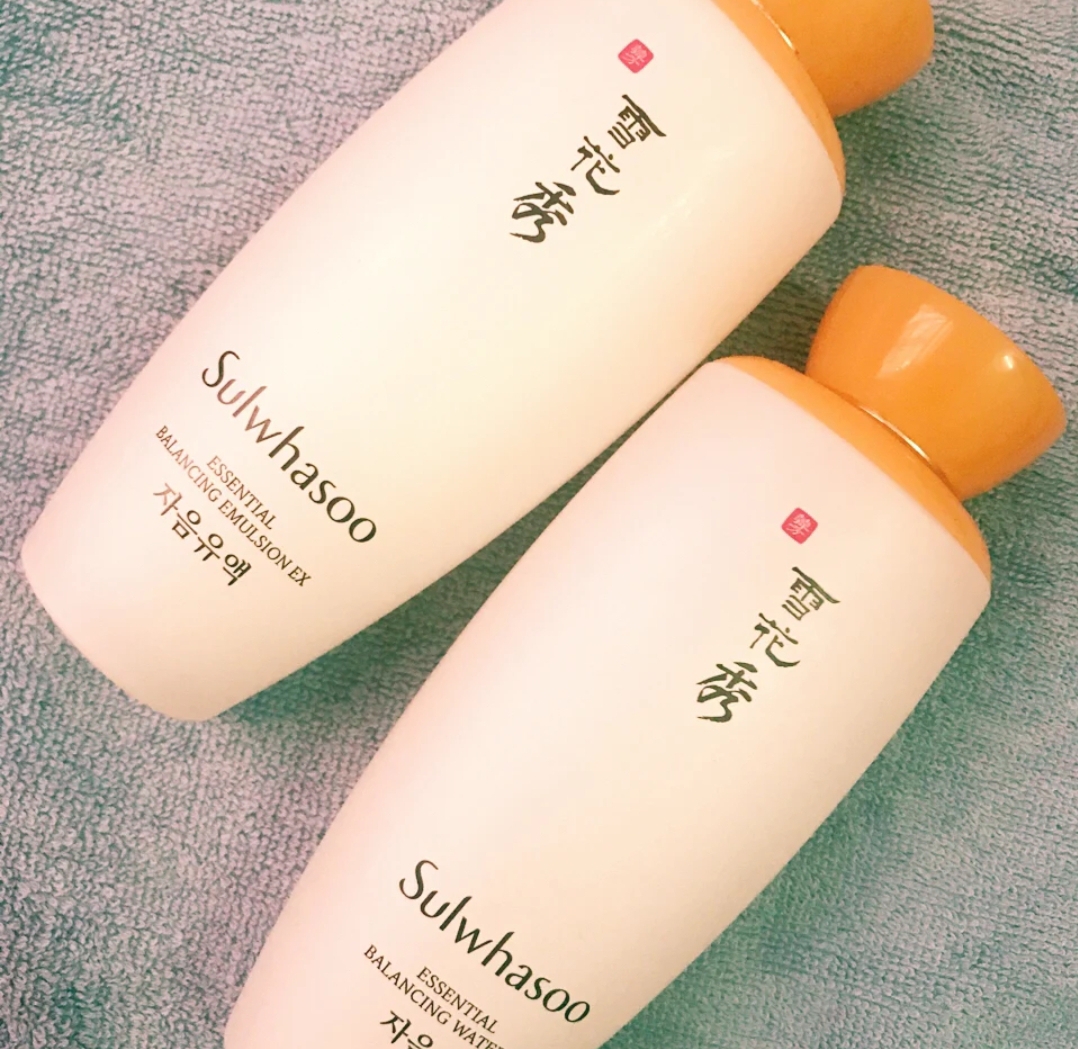 希思黎乳液保湿效果好吗,希思黎乳液和雪花秀