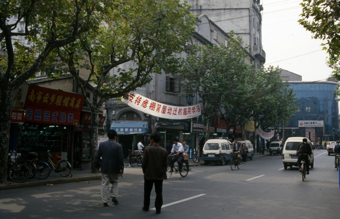 他的低清视频,把上海人看哭了