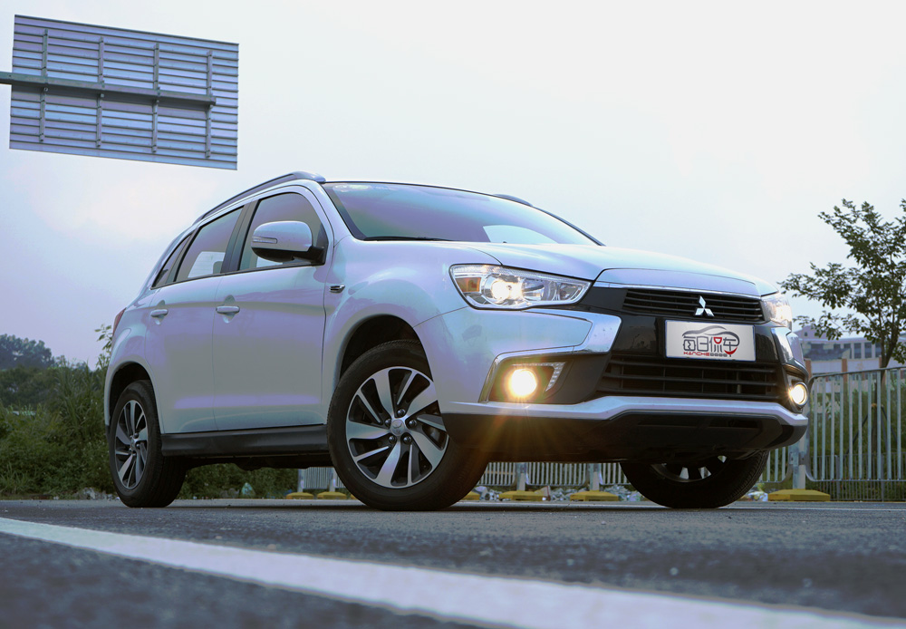 日系三菱suv劲炫轴距,广汽三菱suv劲炫和大众探影哪个好