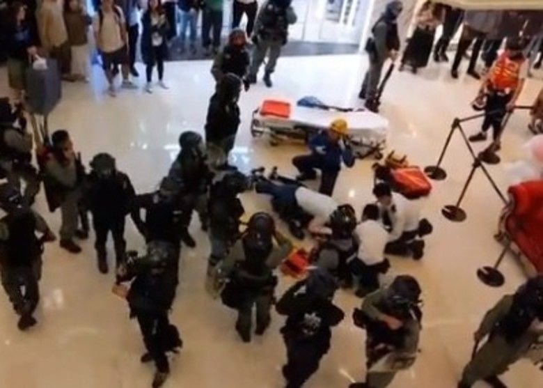 香港一日丨再不惩罚暴徒，他们就要自己笨死了