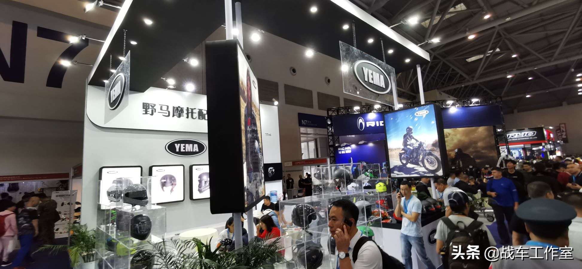 百元级头盔测评,风噪低的千元头盔