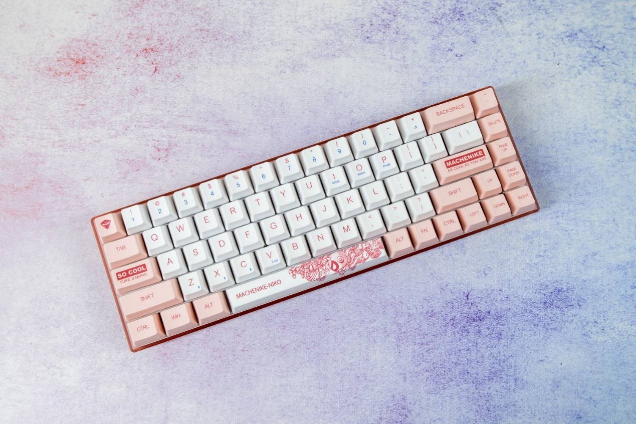 款款优秀，组合起来吃鸡更轻松，机械师游戏套装体验