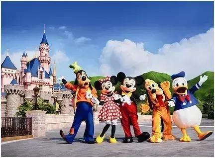 下了飞机运的行李要从哪里拿,下了飞机去哪里取托运的行李