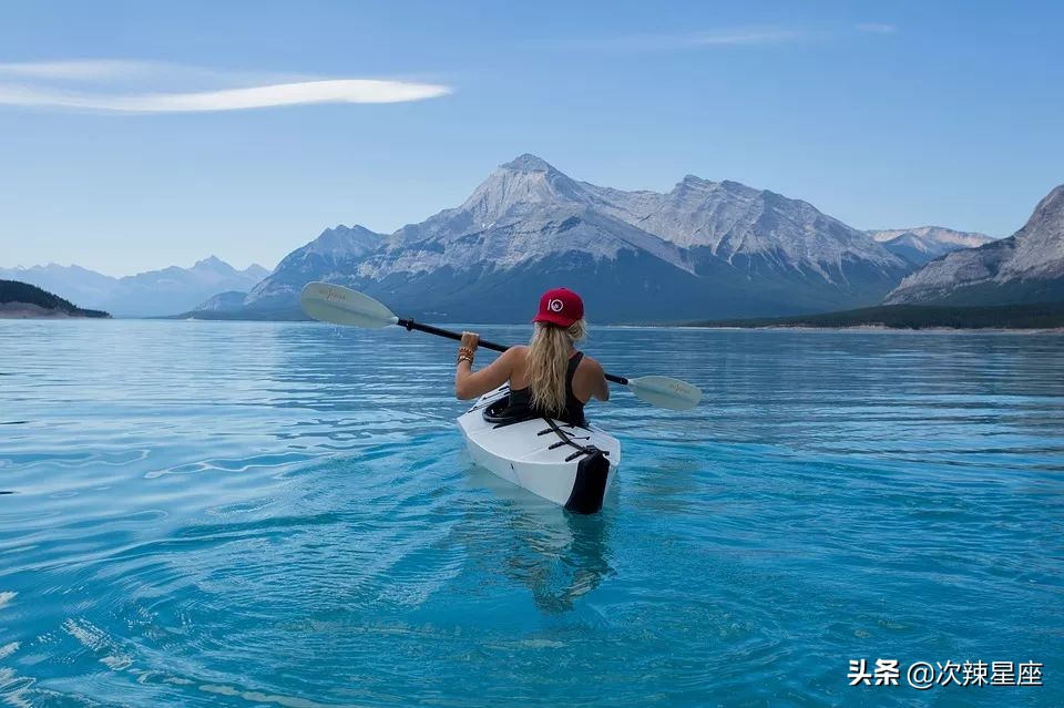 如何哄好十二星座天蝎女,天蝎座女生生气会怎么表现