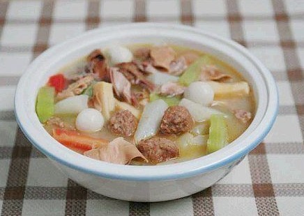 月子里喝什么粥下奶,月子粥各种做法