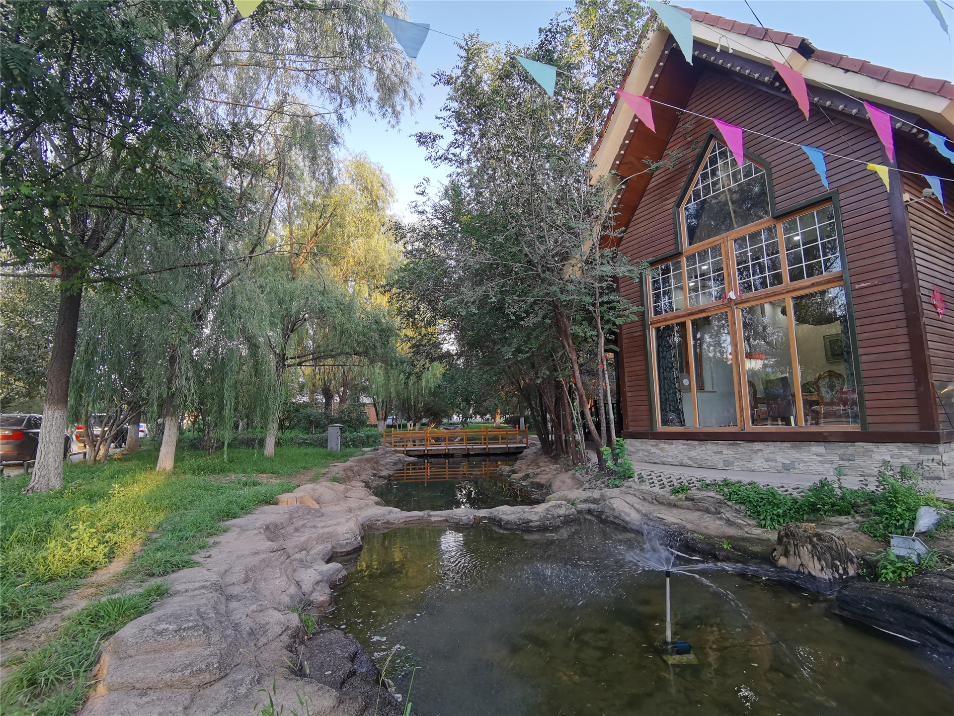 探店牛肉火锅老板,大连斑鱼火锅老板娘