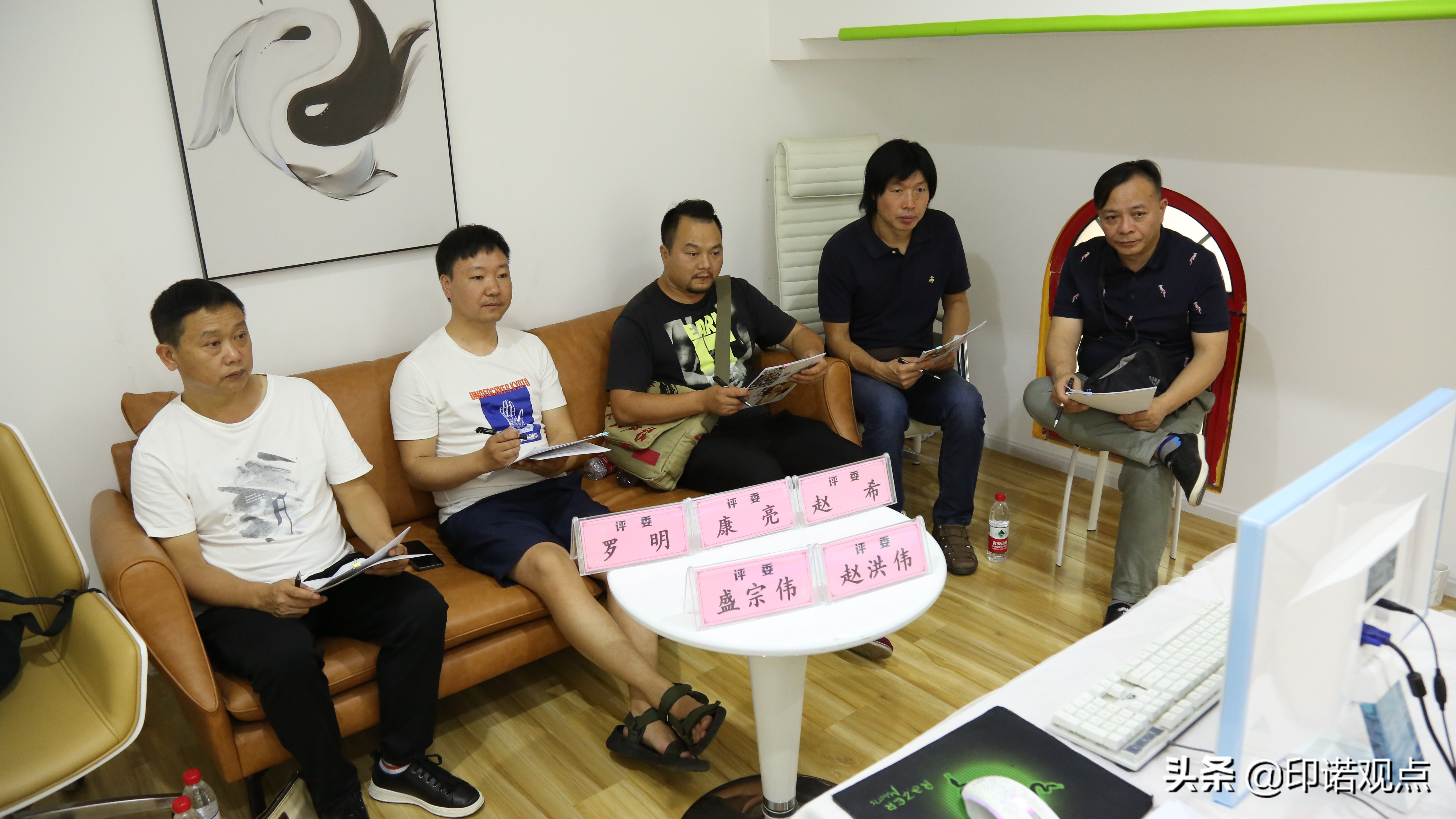 Tommy杯四川省第二届吉他弹唱大赛初赛进入评审阶段