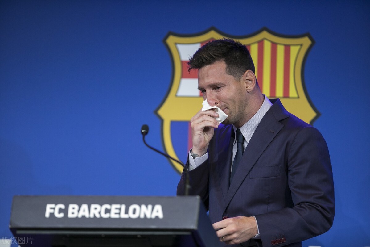 预售价100万美元的梅西用过的纸巾真有人买，而且是位性感的《花花公子》模特！她的60万美元开价超出标价1倍