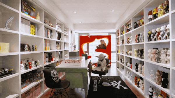 他在西湖边买200㎡豪宅，4年不住人，堆满的玩具总价超房子