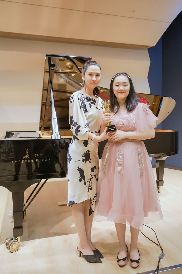 美丽七月让人神往,美丽七月图片