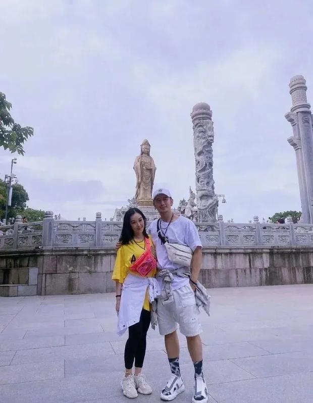 53岁钟丽缇被催生疑陷感情危机,49岁钟丽缇被婆婆逼到哭