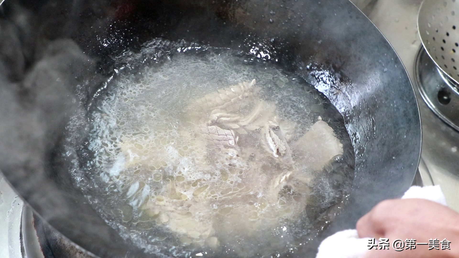 腰花这样做鲜嫩不老无腥味，教程详细易懂，好实用的家常做法