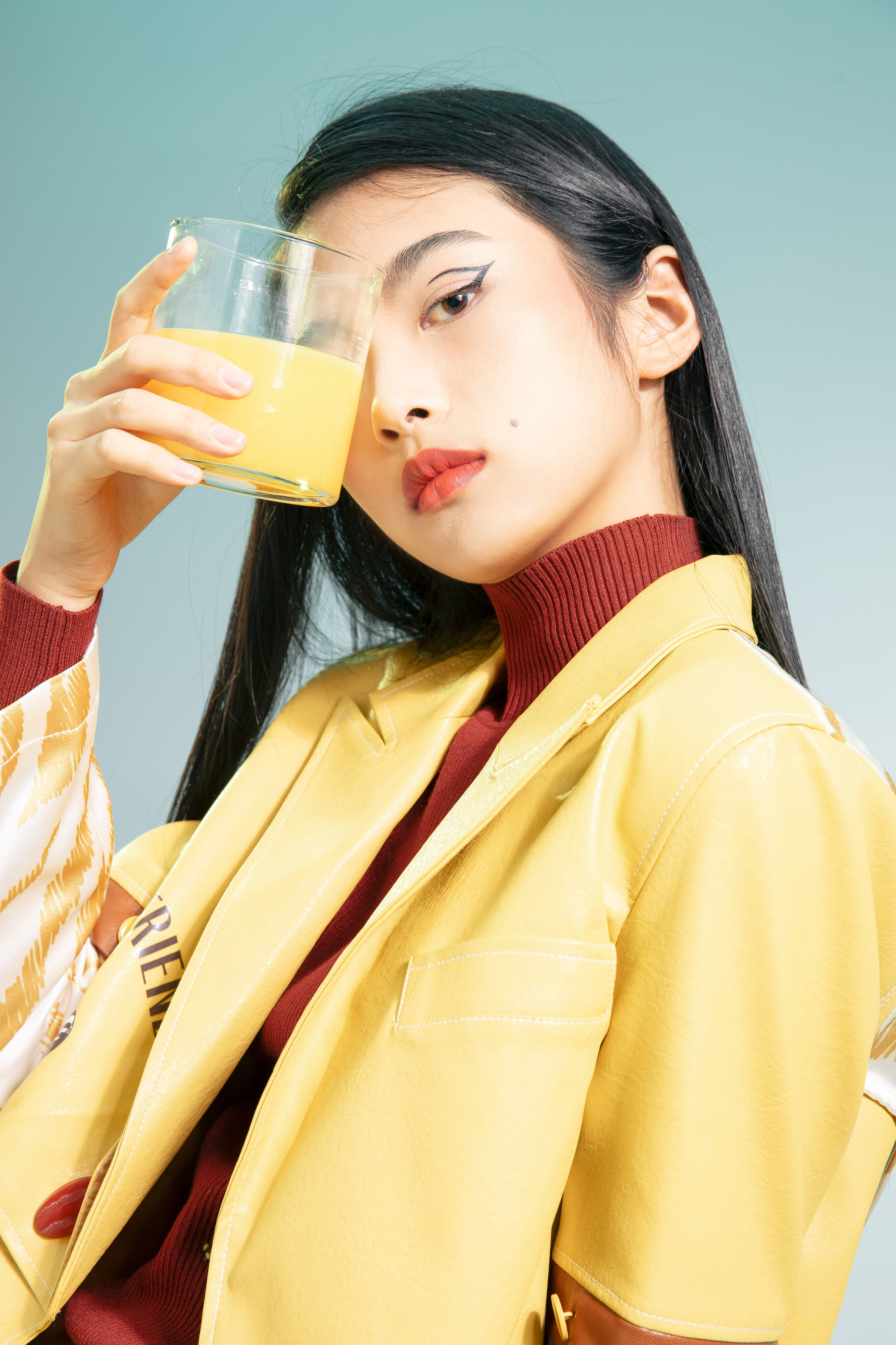 龙腾精英签约模特刘艺薇的艺考之路，自律是服装表演艺考的前提