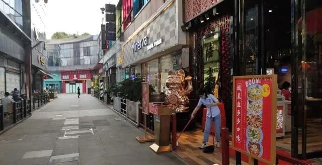 广州白云万达广场怎么样,广州白云万达广场一楼