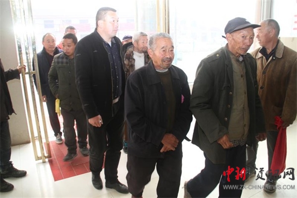 朱仙镇柏林家纺店慰问敬老院浓浓关怀温暖老人心