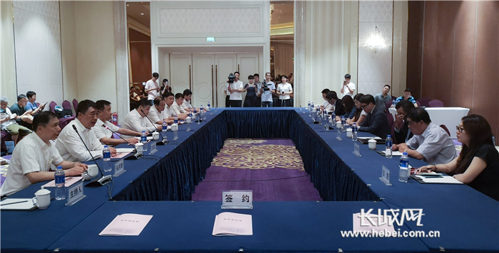 传苏宁小店收购OK便利店大陆门店,汉堡王卖植物人造肉汉堡