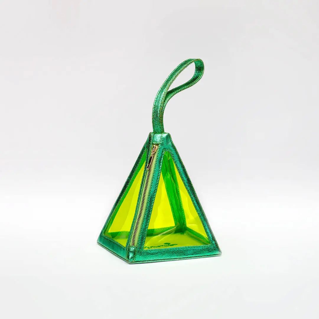 KrisXu：一个被UFO带来的国内设计师品牌包