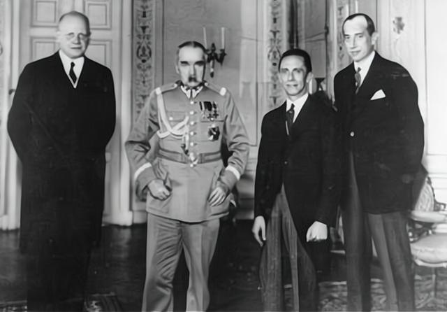 1939年希特勒为什么敢对拥兵百万的波兰开刀