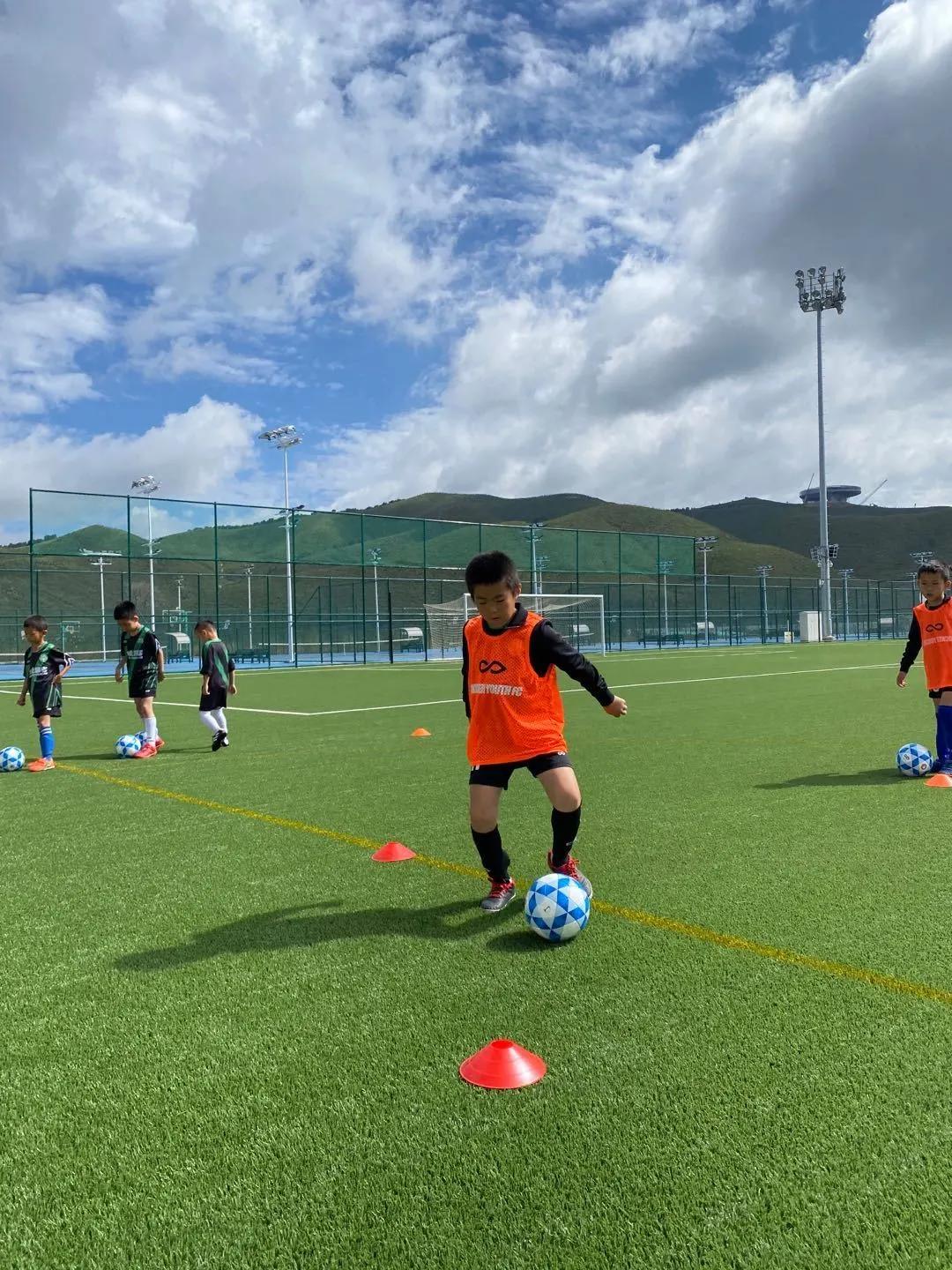 太舞足球训练营,太舞冬季训练营