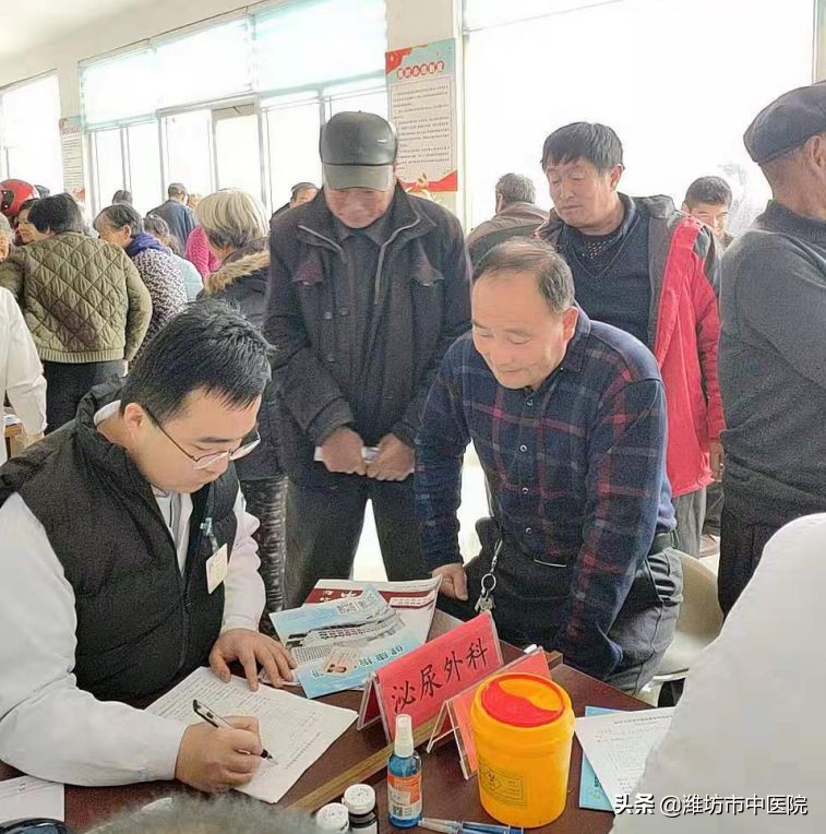 初冬暖行,潍坊最南边的山村,一群白大褂带来“健康大动作”