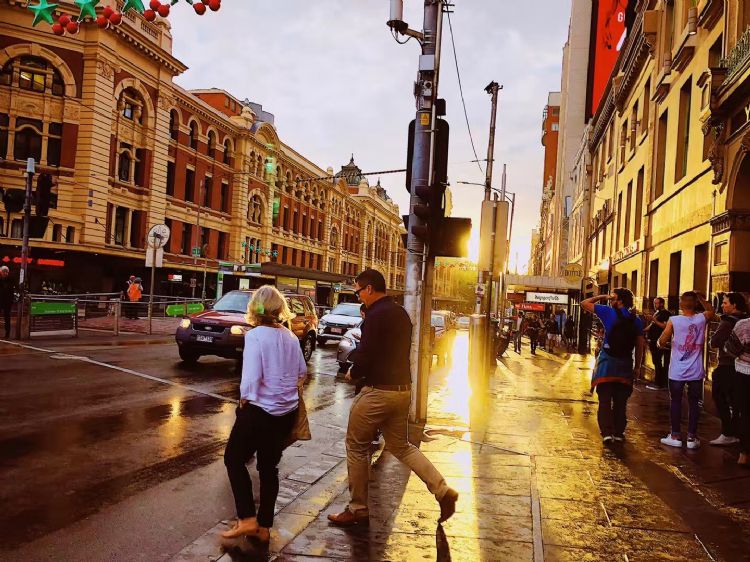 澳洲留学必买东西,在澳洲留学怎样省钱