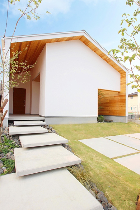 最美露台阳光房花园,灯光下的露台花园温馨又治愈