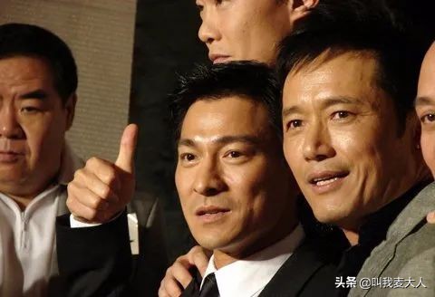 杨康戚美珍怎么相识的,杨康和老婆照片