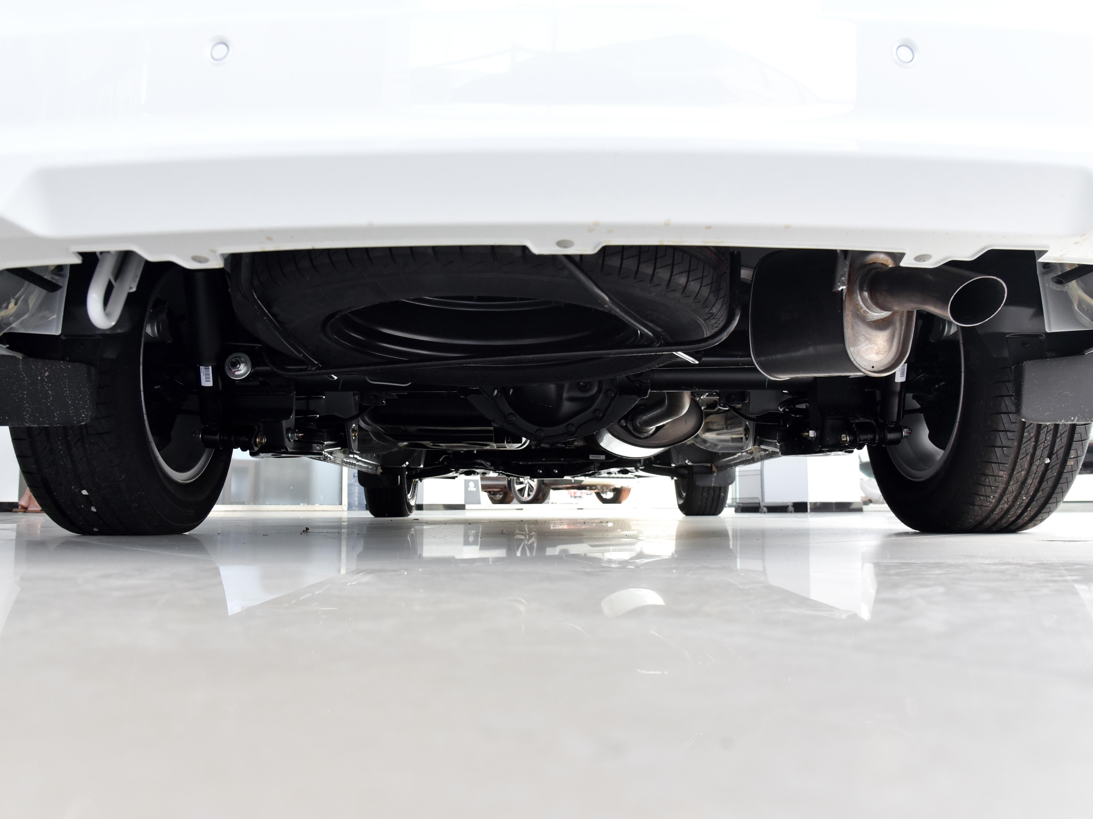 东风风行m7新款尊享型,风行m7一款豪华商务车该有的样子