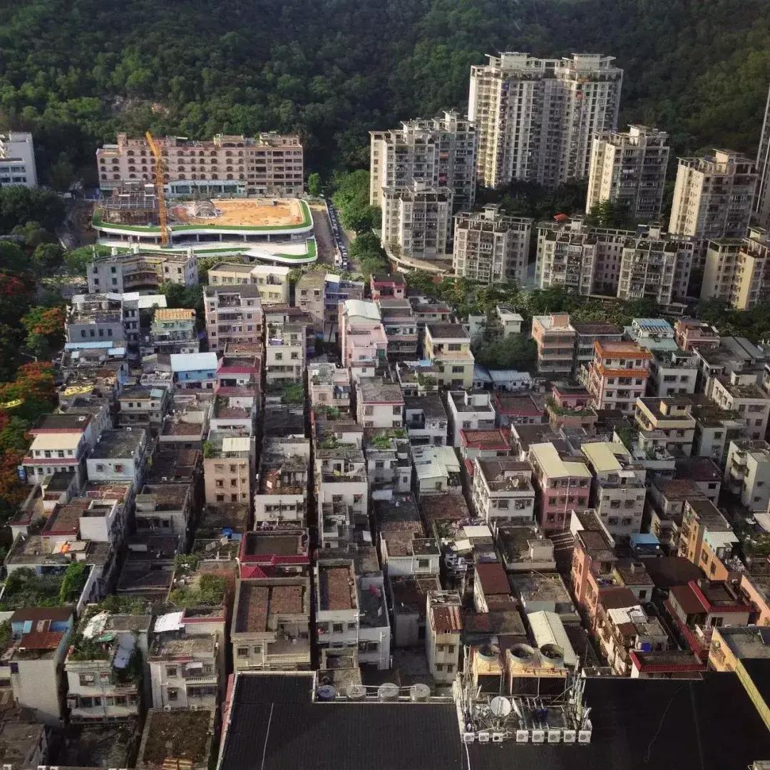 珠海是一座充满回忆的城市,珠海一个逐渐落寞的城市