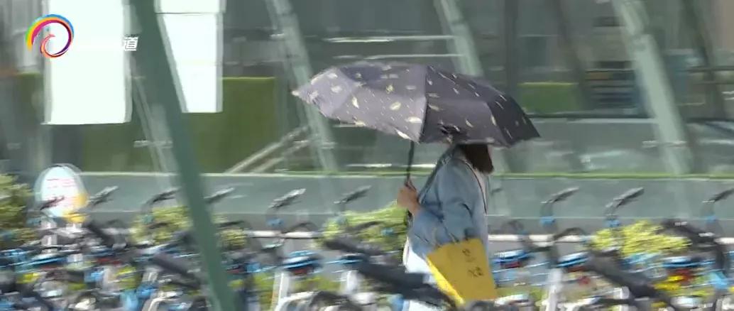 快过期的防晒伞能用吗,太阳防晒霜保质期