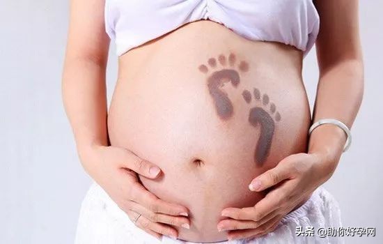 怀孕爱长痘,怀孕脖子长斑怎么回事