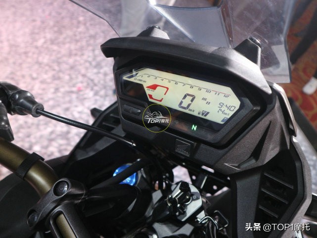 进口本田cbr150摩托车最新款,进口本田cb150r适合长途摩旅吗